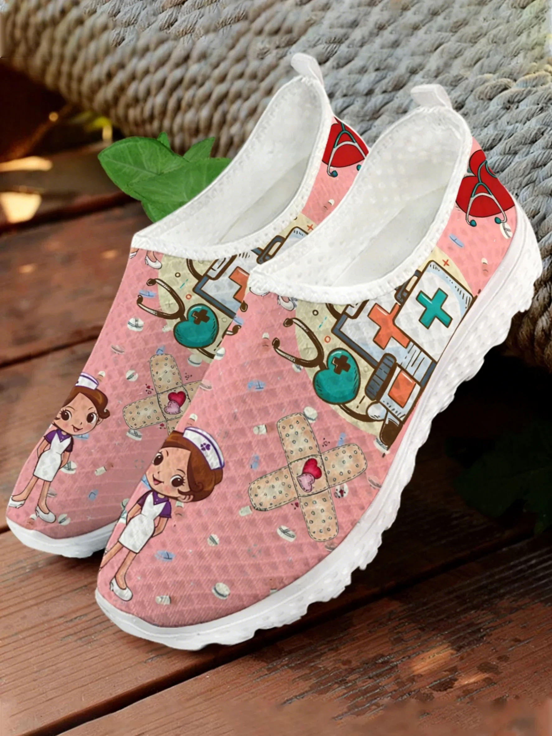 Милые кроссовки с принтом медс – обзор и цена Women Shoes Tennis