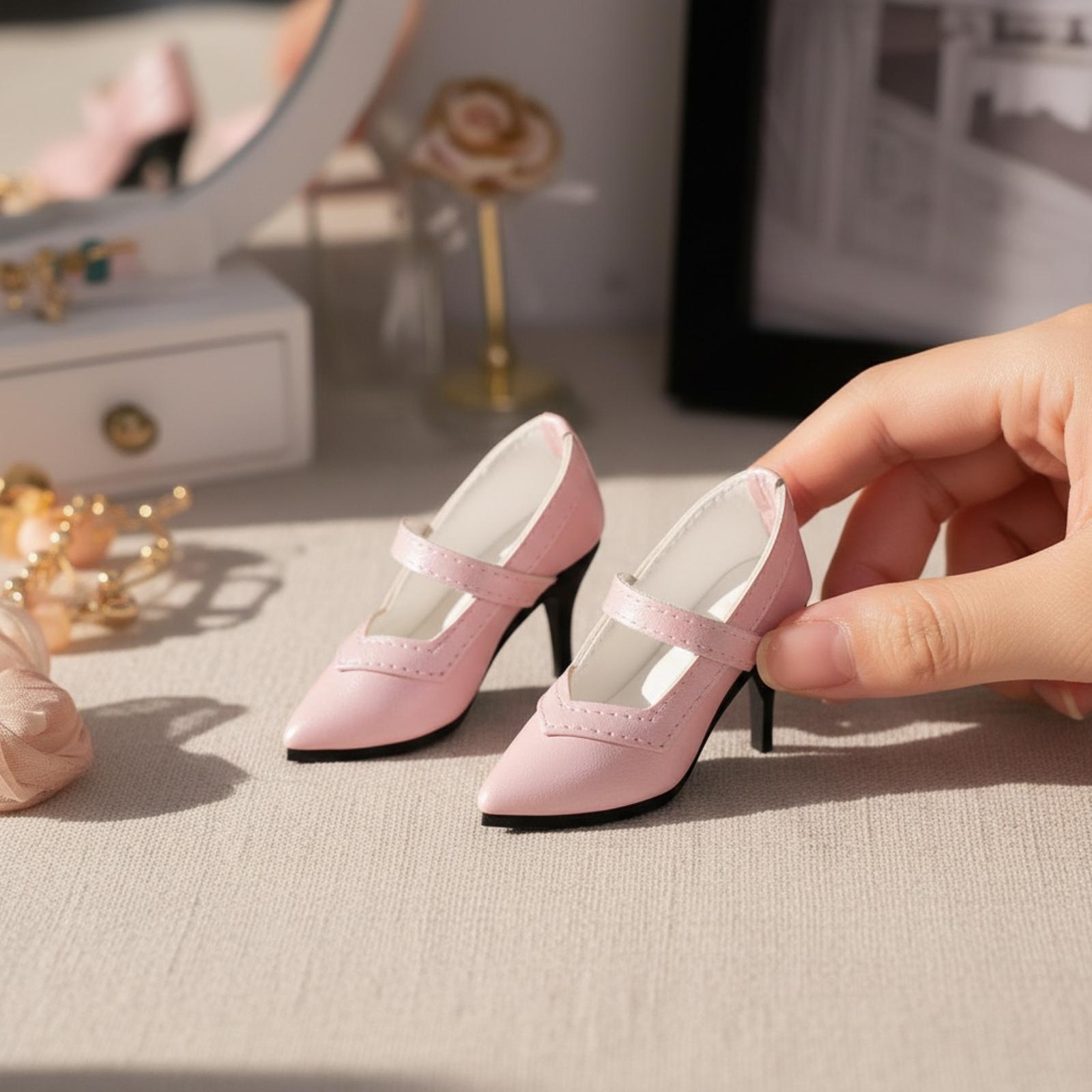 Миниатюрные модные туфли на ка – обзор и цена Court Heel Pointed