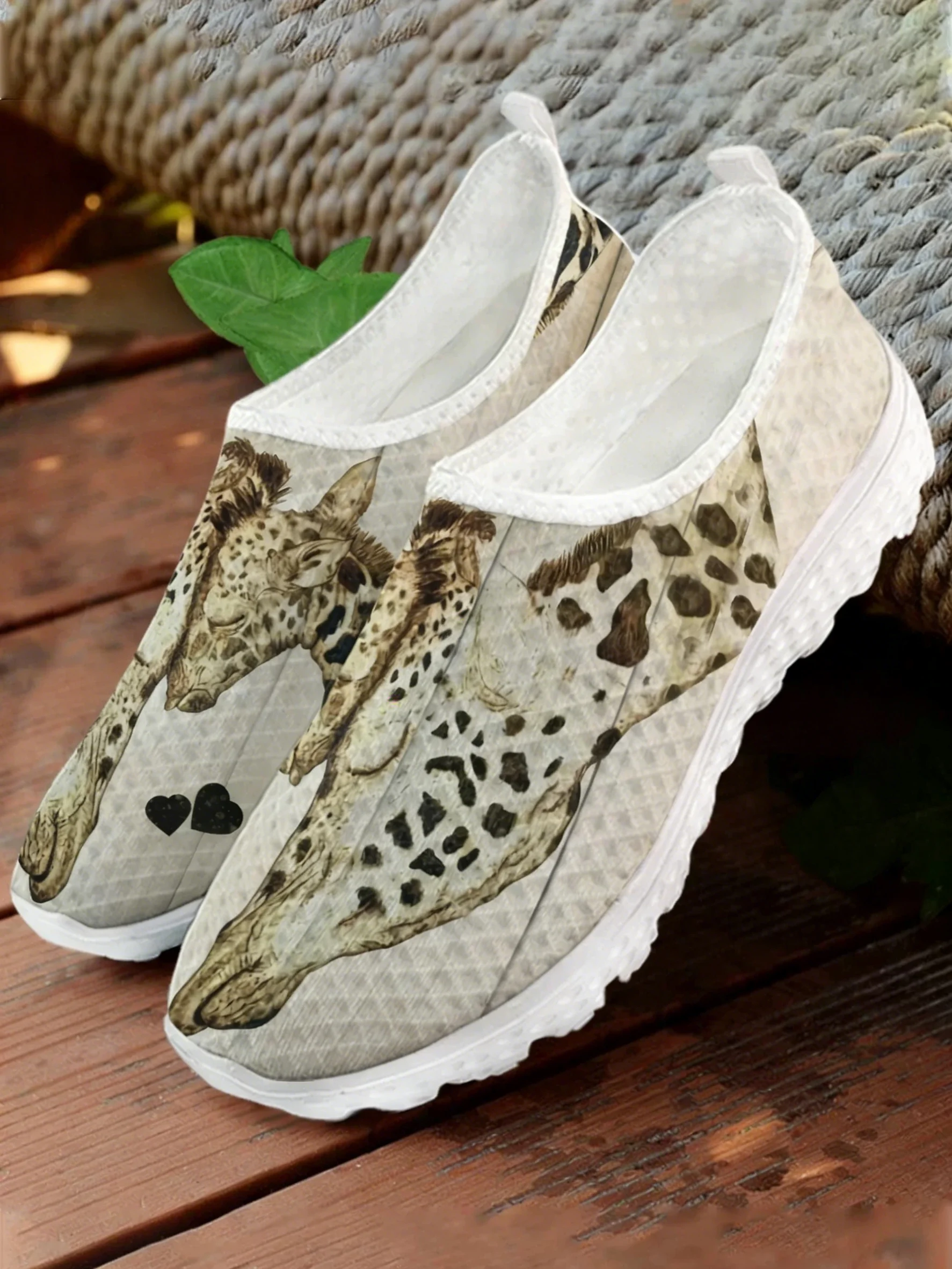 Кроссовки с принтом жирафа из  – обзор и цена Women Shoes Tennis